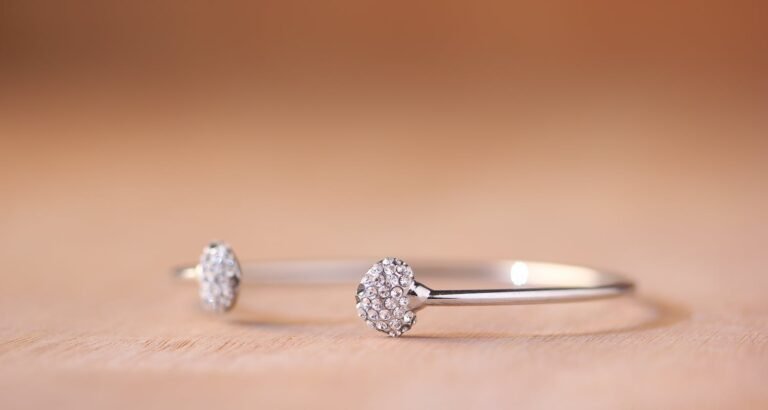 Basic Things To Know When Shopping For Jewelry