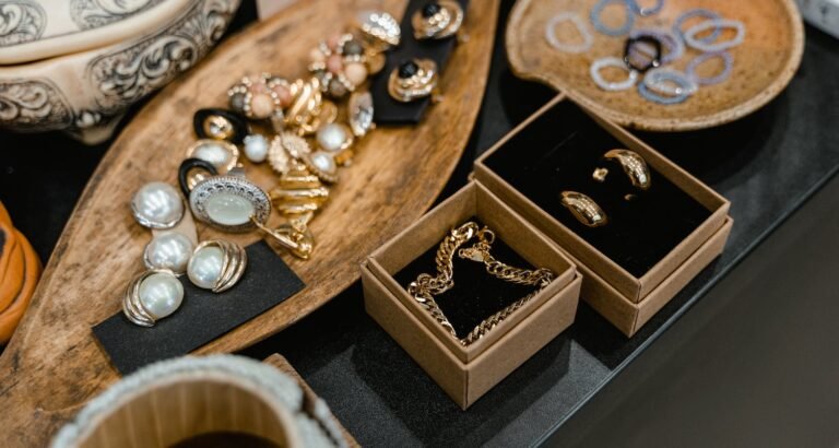 Finding A Good Jeweler To Fix Your Gold