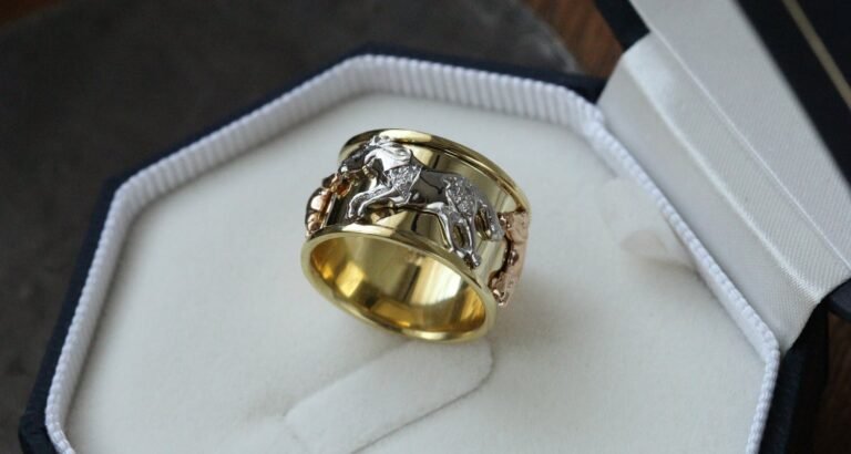 Jewelry Shopping Basics For Beginners: How To Buy Your First Set Of Earrings