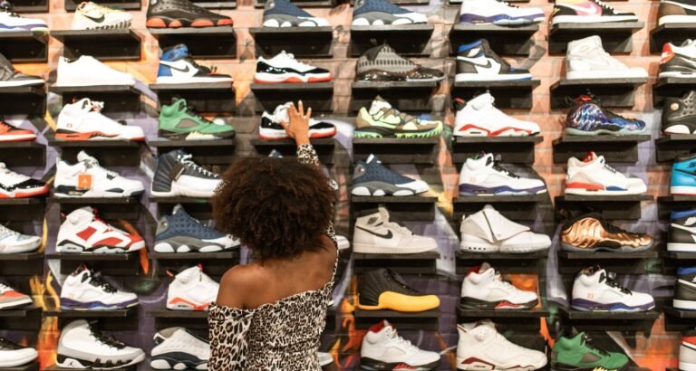 Searching For The Perfect Pair Of Shoes? Top Shoe Tips Here