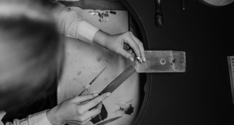 Find The Perfect Jewelry Piece With These Tips